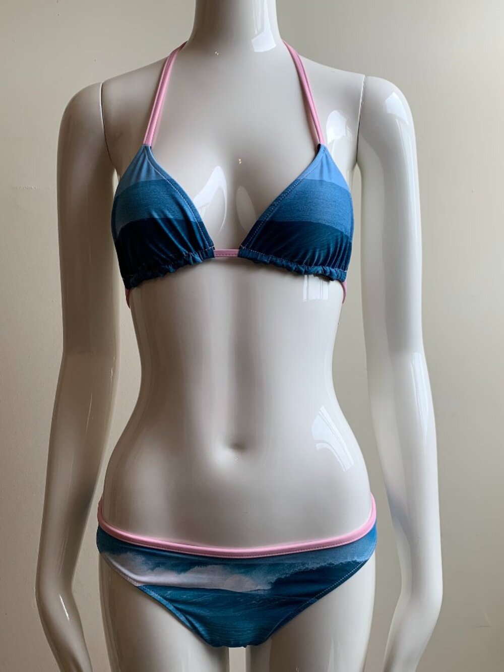 Aaron Chang blue ocean wave scenic & pink wave reversible photo print bikini